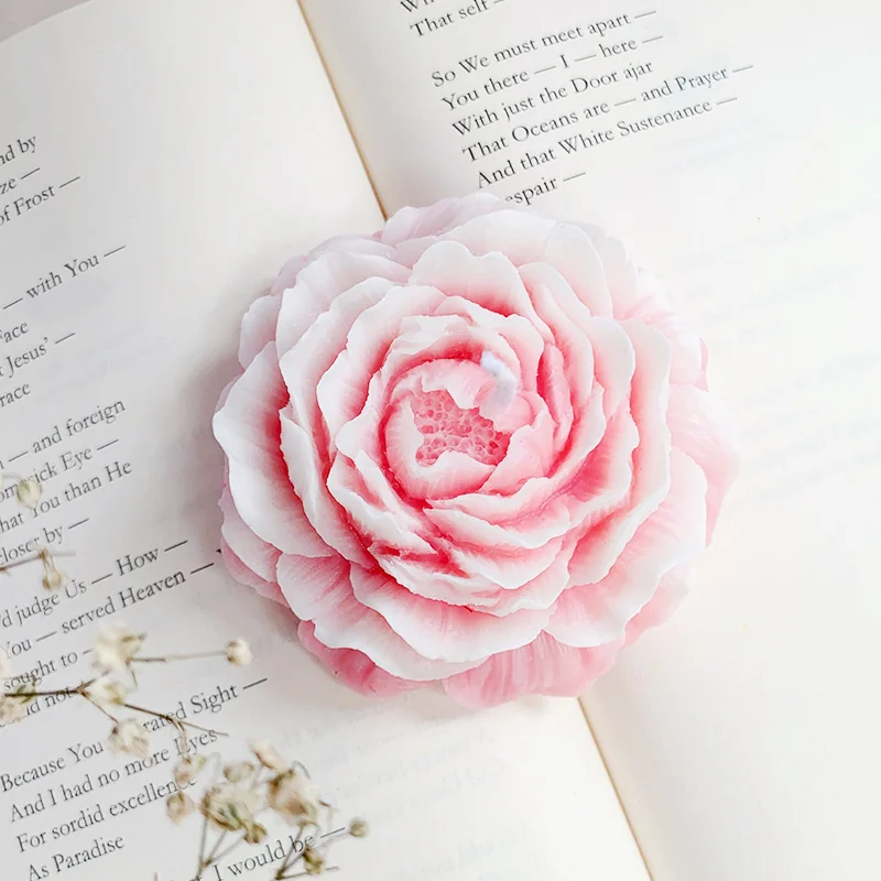 Peony shape candle