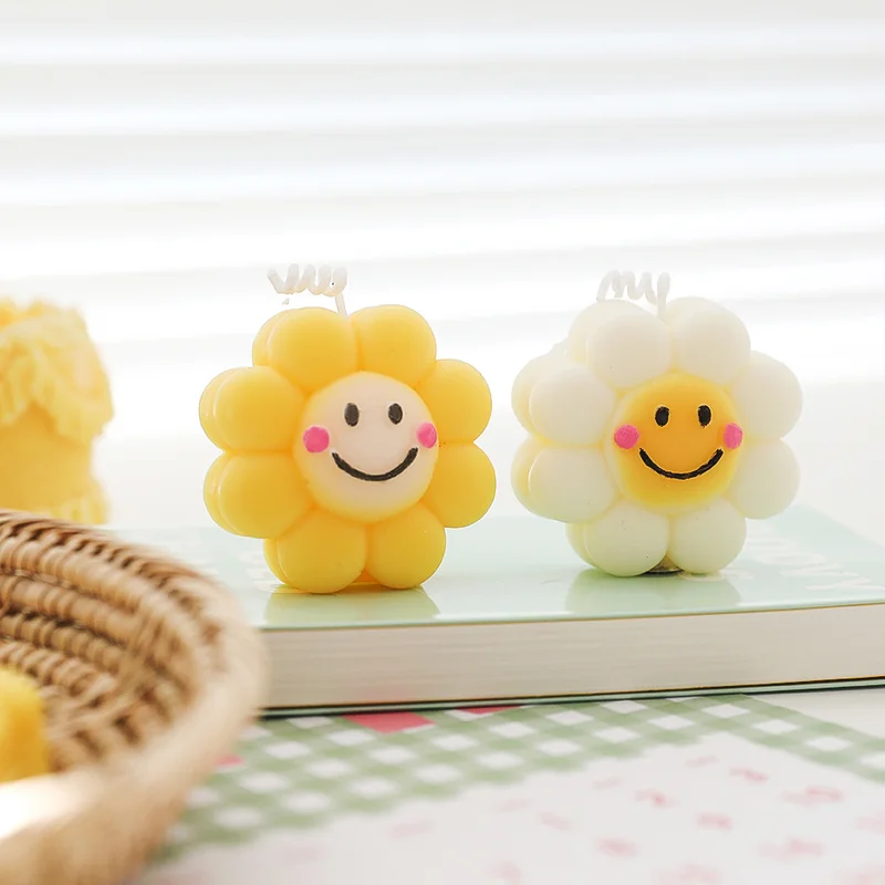 Sunflower shape candle