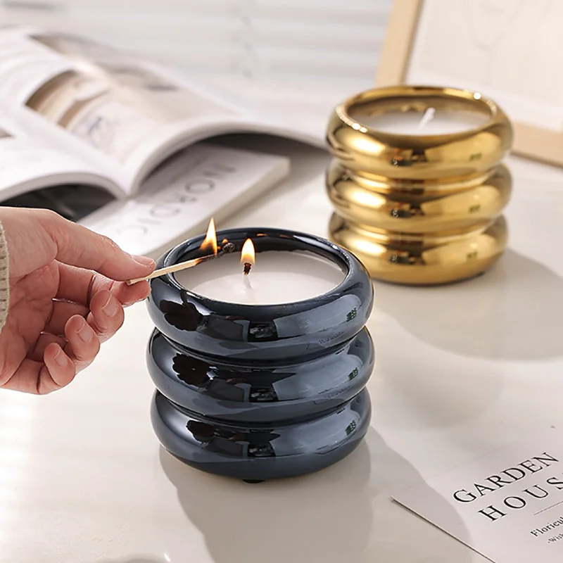 Bubble ribbed glass soy candles