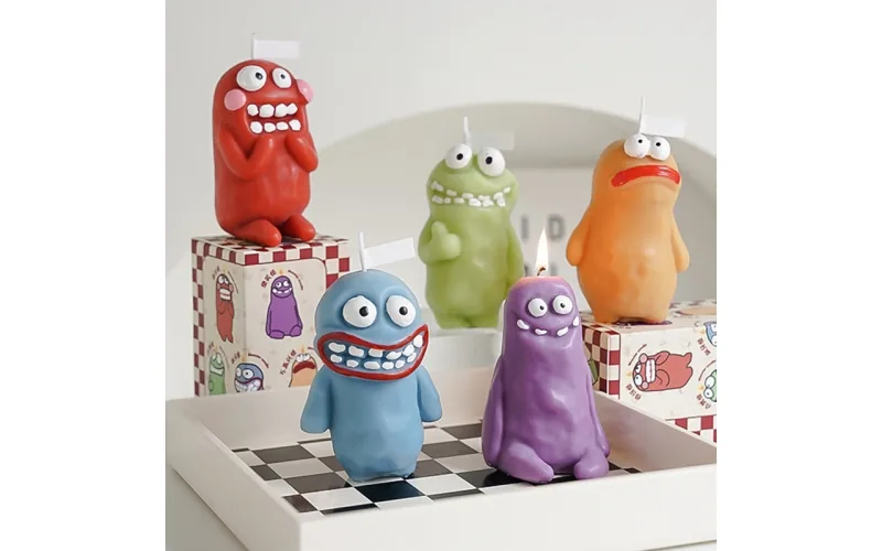 Cartoon monster shape candle