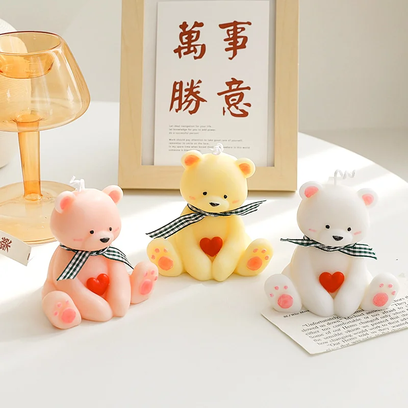 Bougie en forme d'ours d'amour