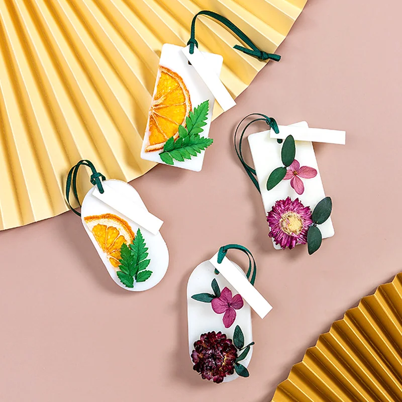 Dried flower aromatherapy wax tablet