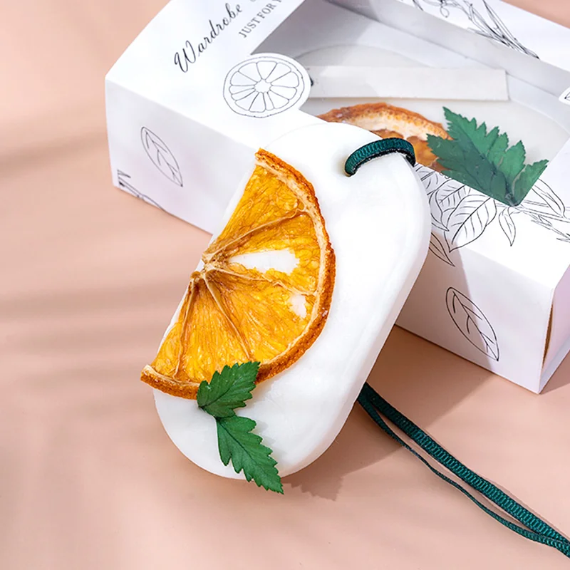 Dried flower aromatherapy wax tablet
