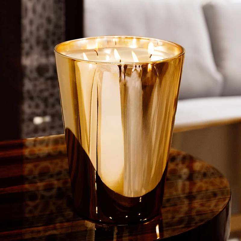 Oversized candle