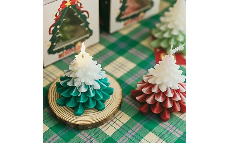 Christmas tree shape candle