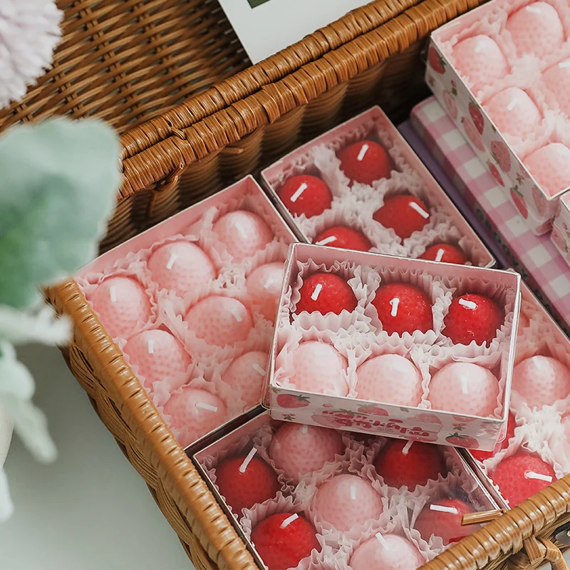 Strawberry candle gift set