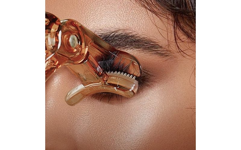 St Future Makeup Tools Eyelash curler Eyelash applicator  Brow razor Tweezers Brow & lash   brush Beauty scissor Product distributor quotation 2025