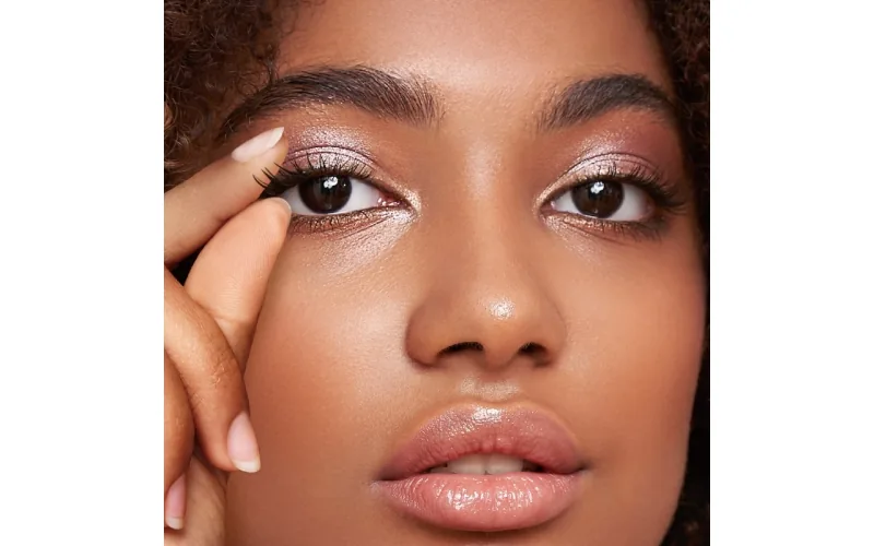 St Future FALSE EYELASHES production distributor industrial